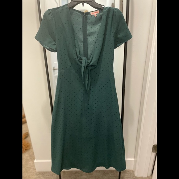 Green Midi Dress - Picture 4 of 8